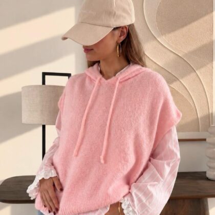 Pull à capuche Jacinthe — Le pull à capuche Jacinthe incarne à merveille l'esprit cocooning et délicieusement acidulé de l'automne avec