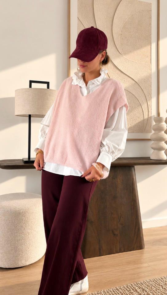 Pull Mathilde – photo 3 Pull Mathilde — Le pull Mathilde incarne à merveille l'esprit doux et délicatement féminin de l'arrière-saison avec sa maille